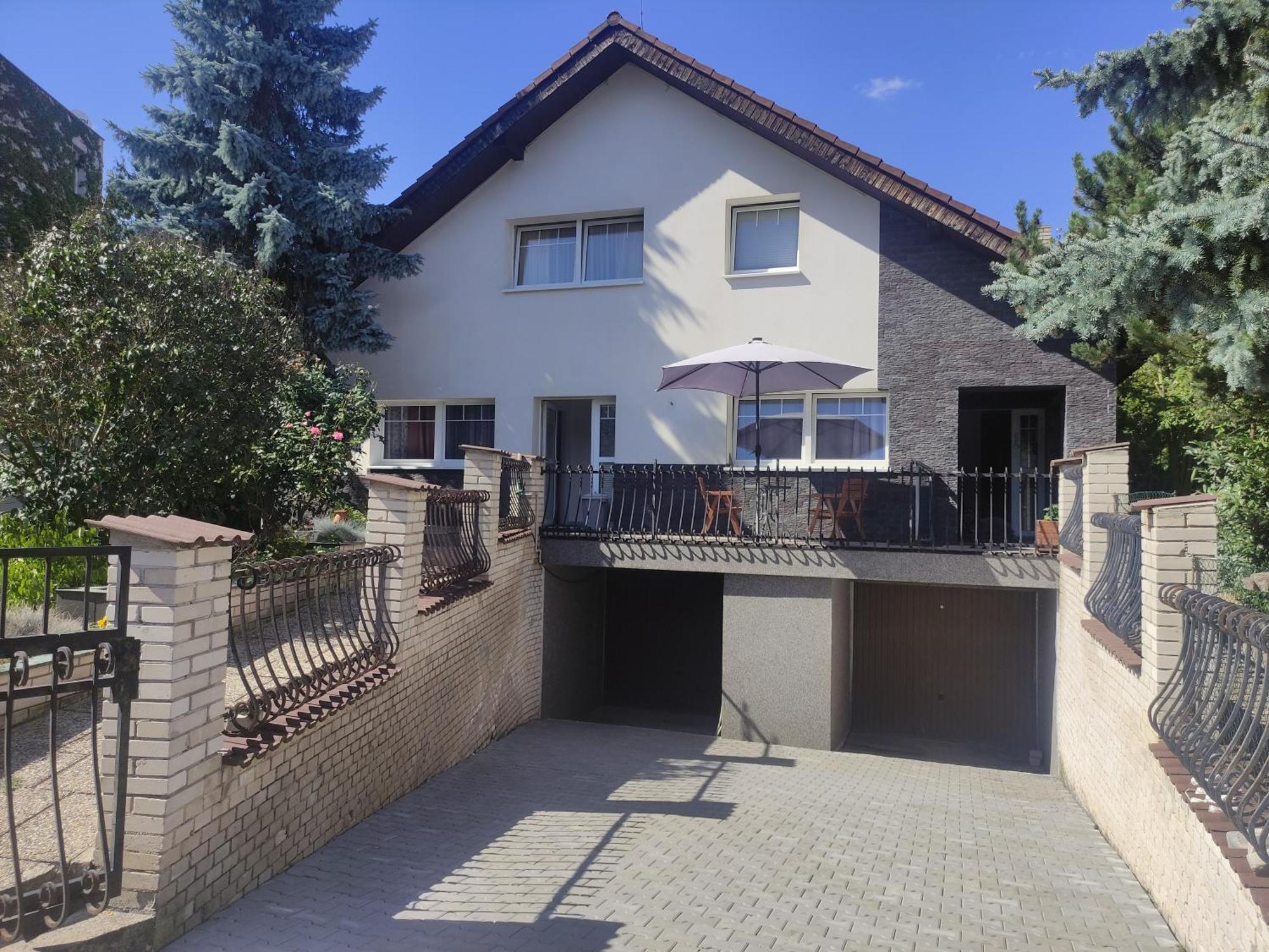 Cozy Gardens Apartments In Prague Praga Exterior foto